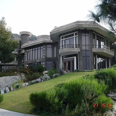 Rock City Resort Mingora Buitenkant foto