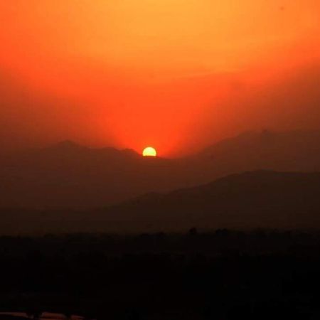 Rock City Resort Mingora Buitenkant foto