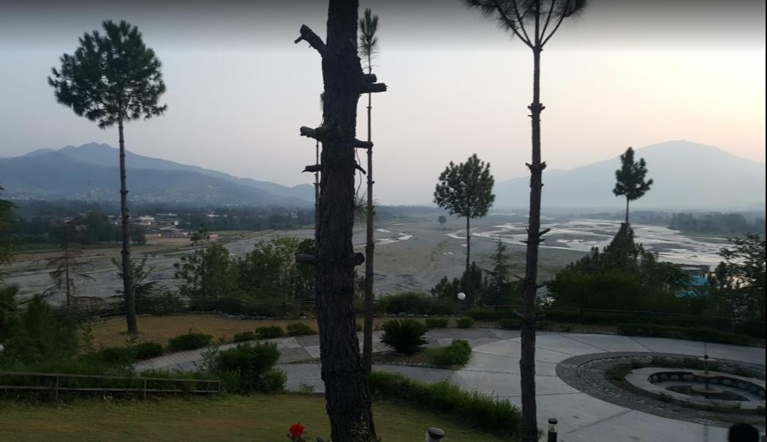 Rock City Resort Mingora Buitenkant foto