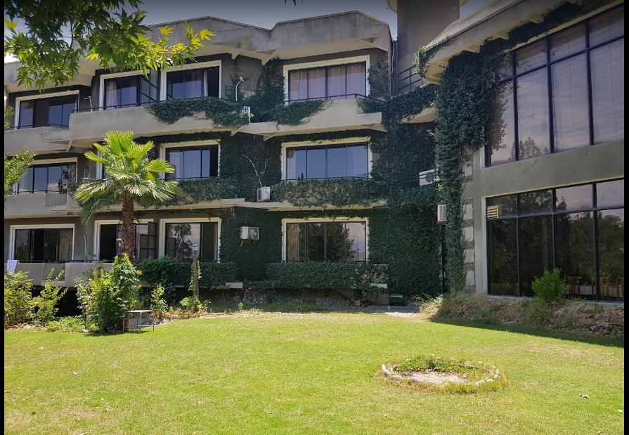 Rock City Resort Mingora Buitenkant foto